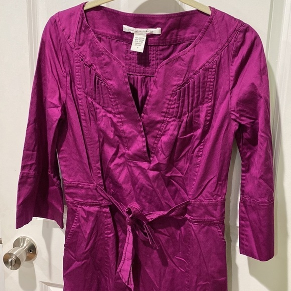 DVF Pleat Detail Half Sleeve Sheath Dress - Picture 2 of 9